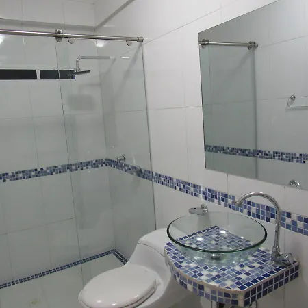 Manglar 421 Hotel *